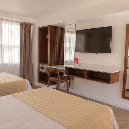 Six Hotel Guadalajara Degollado Eksteriør bilde