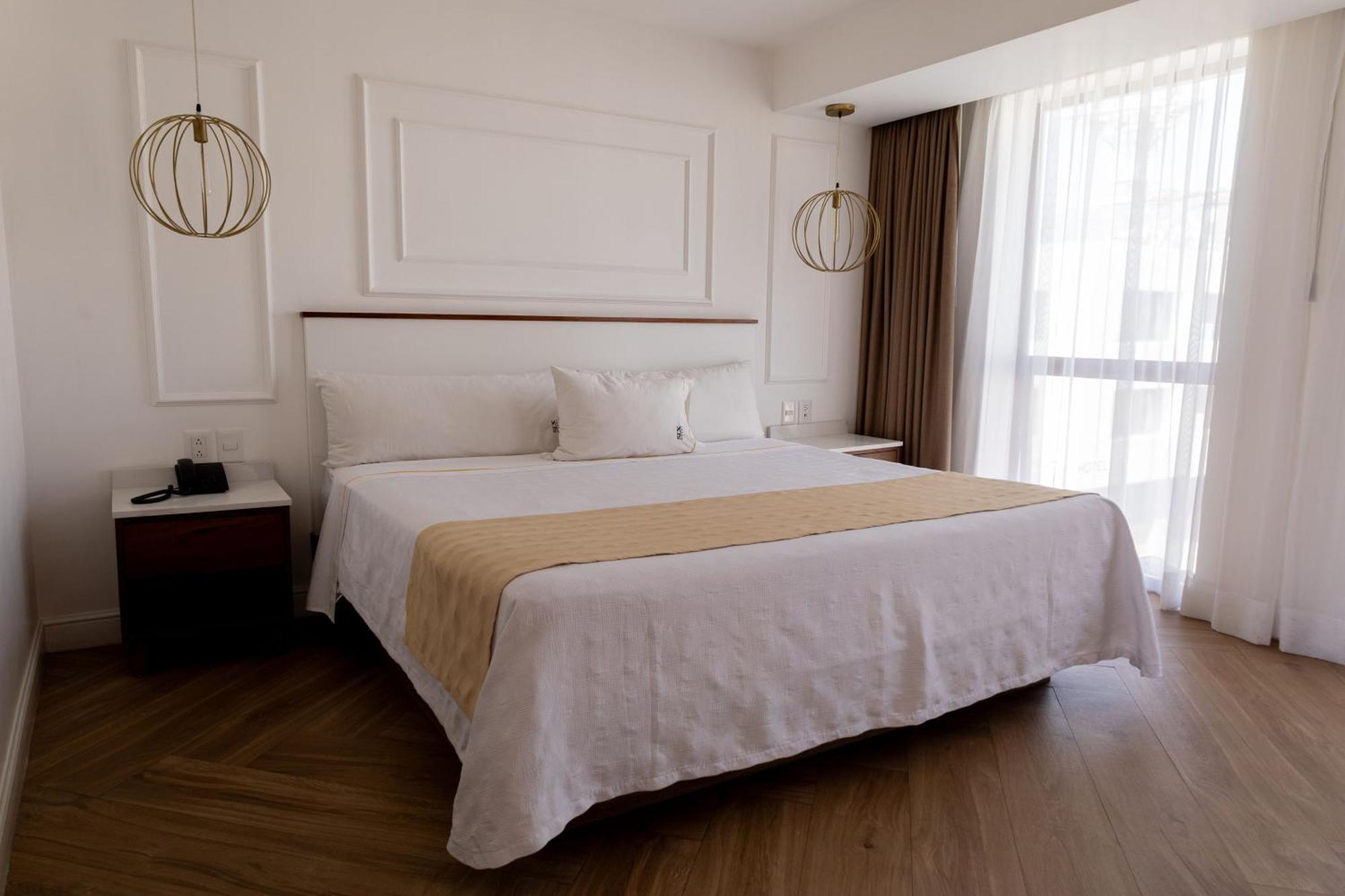 Six Hotel Guadalajara Degollado Eksteriør bilde